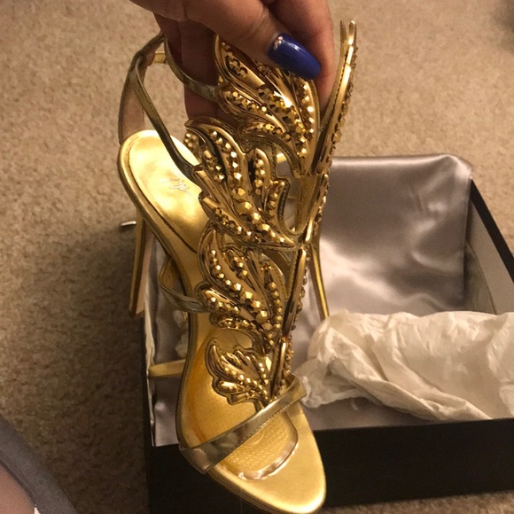 Guiseppe Zanotti Gold Swarovski crystal - Picture 6 of 8